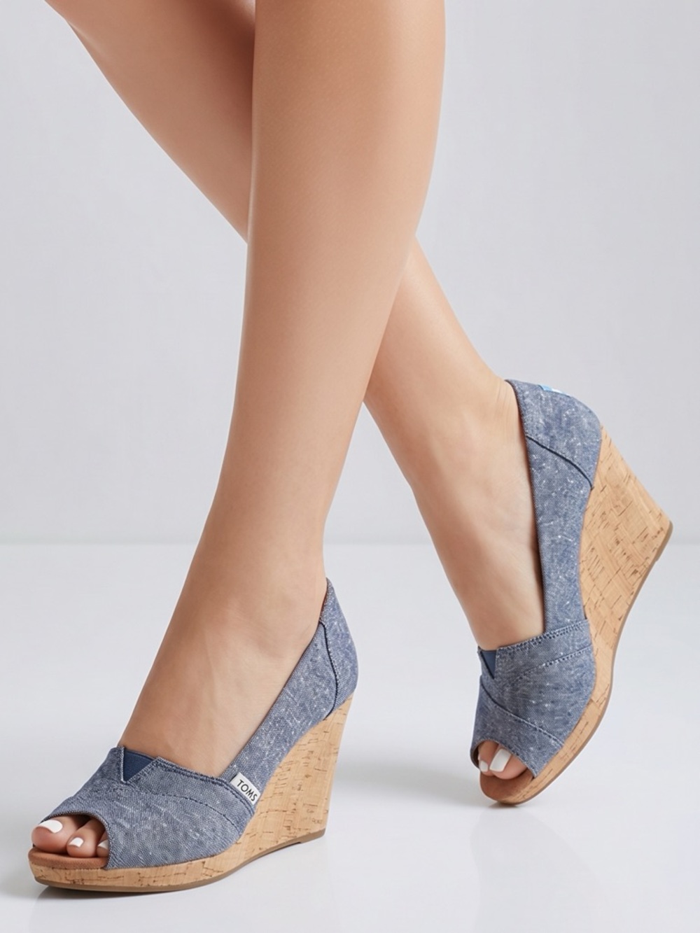 TOMS Women's Blue Chambray‎ Wedge Slip-On Peep Toe Heels Casual size 6